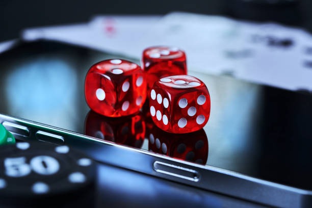 Egypt's Book of Mystery slot game showing five reels with expanding wild symbols
